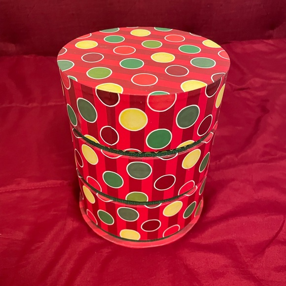 EUC “Punch Studio” Unique 3Tier Yellow, Red & Green Storage container with 1 Top - Picture 17 of 17